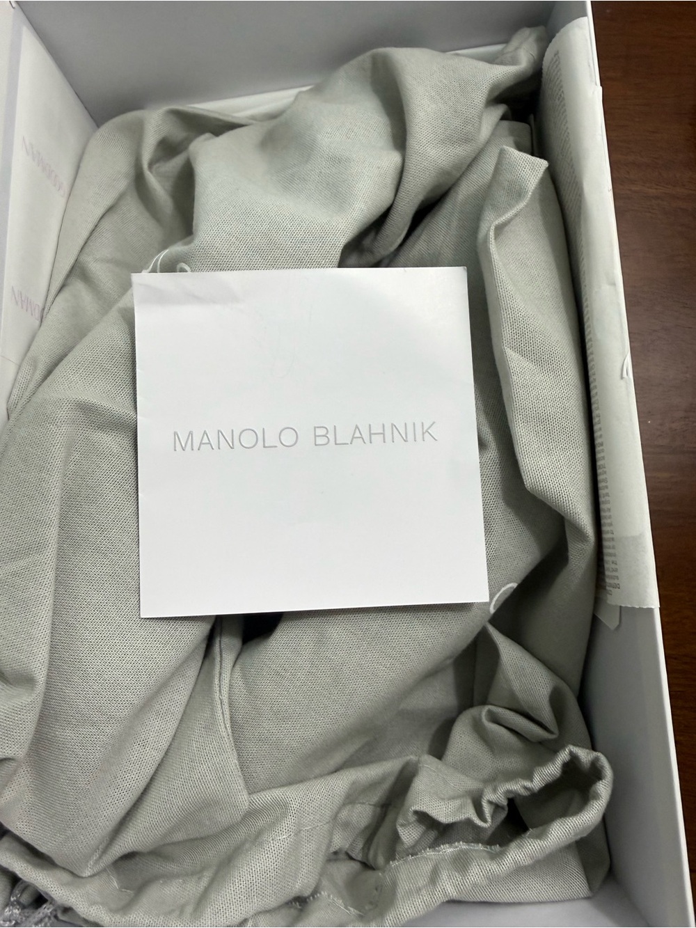 Manolo Blahnik Deep Blue Velvet Pointed Pump - Picture 6 of 6